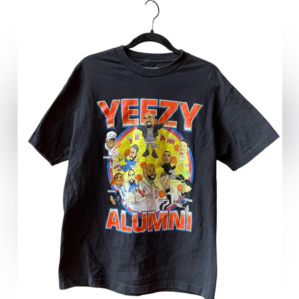 MENS STREETWEAR CHINATOWN MARKET YEEZY ADIDAS  ALUMNI VIRGIL T SHIRT BLACK SZ L